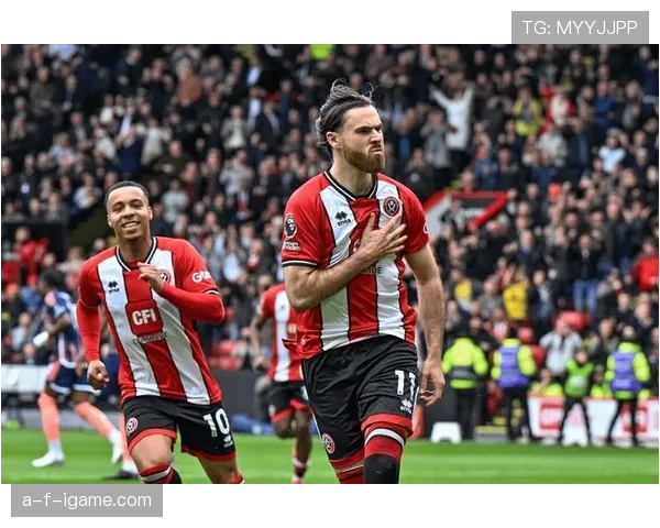 英超新星闪耀赛场，助球队力克强敌迎关键胜利