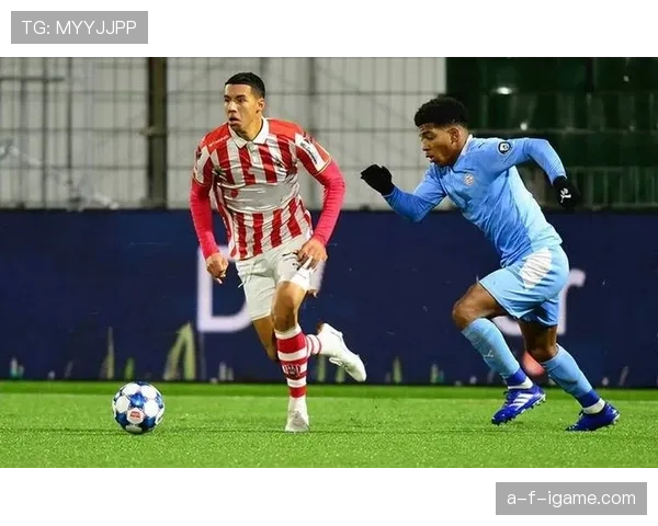 乌德勒支防守数据亮眼，强硬后防成球队状态回暖关键