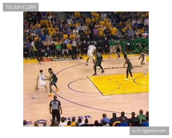 拉拽球衣犯规判罚到底有多宽松？裁判尺度全解析！